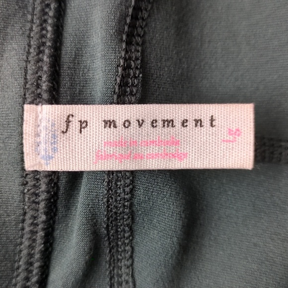 FP Movement By Free People Out Of Your League Ruched Leggings Size L - Picture 6 of 10